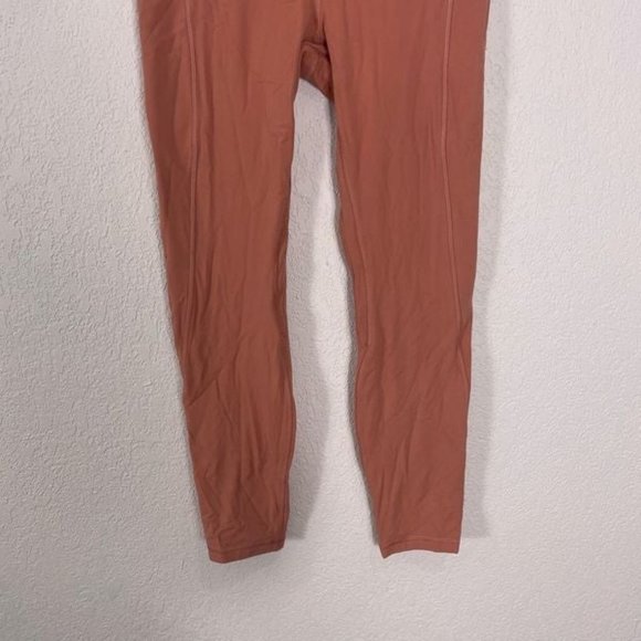 Lululemon Coral High Waisted 7/8 Leggings with Pockets - Picture 4 of 8